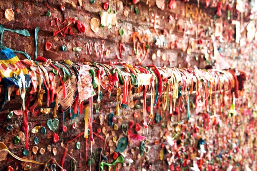 Gum wall